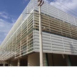 Βιοκλιματικές περσίδες αλουμινίου σε κτίριο του ΟΤΕ