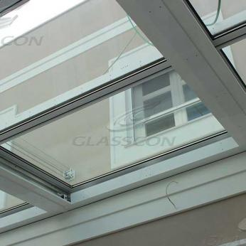 Retractable Glass Roof with Motorized Operation