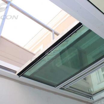 Retractable Glass Roof with Motorized Operation