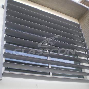 Brise Soleil with Aluminum Louvers Residential Glasscon 08.jpg