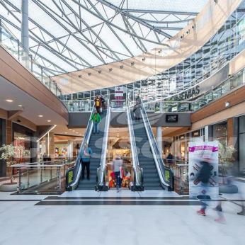 ETFE Membrane Roof in Shopping Mall Glasscon 05.jpg