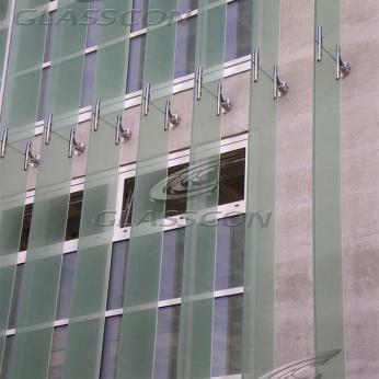 Building Envelope with Glazed Solar Louvers & Inox Mesh